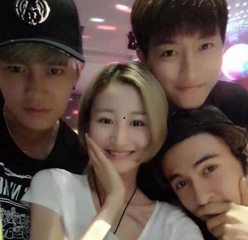 吃瓜爆料任嘉伦和媳妇,瓜友爆料幸福瞬间